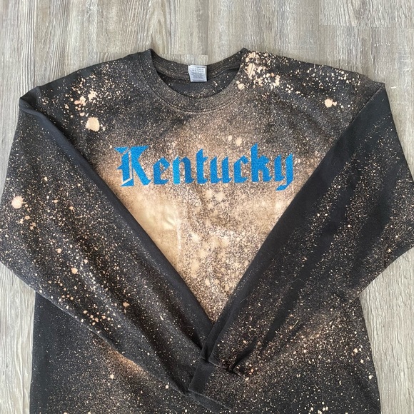 Bleached sport shirt custom - Picture 2 of 2